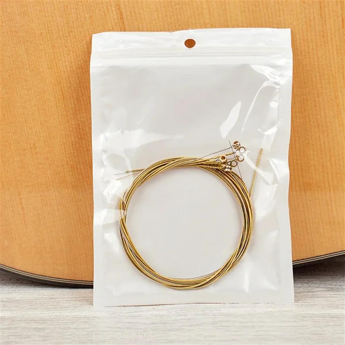 Acoustic Guitar Strings (6-Piece Set) High Carbon Steel Core with Rust-Resistant Coating, Warm & Rich Tone